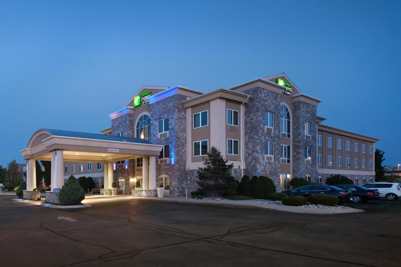 Holiday Inn Express Hotel & Suites Saginaw By Ihg Exterior photo