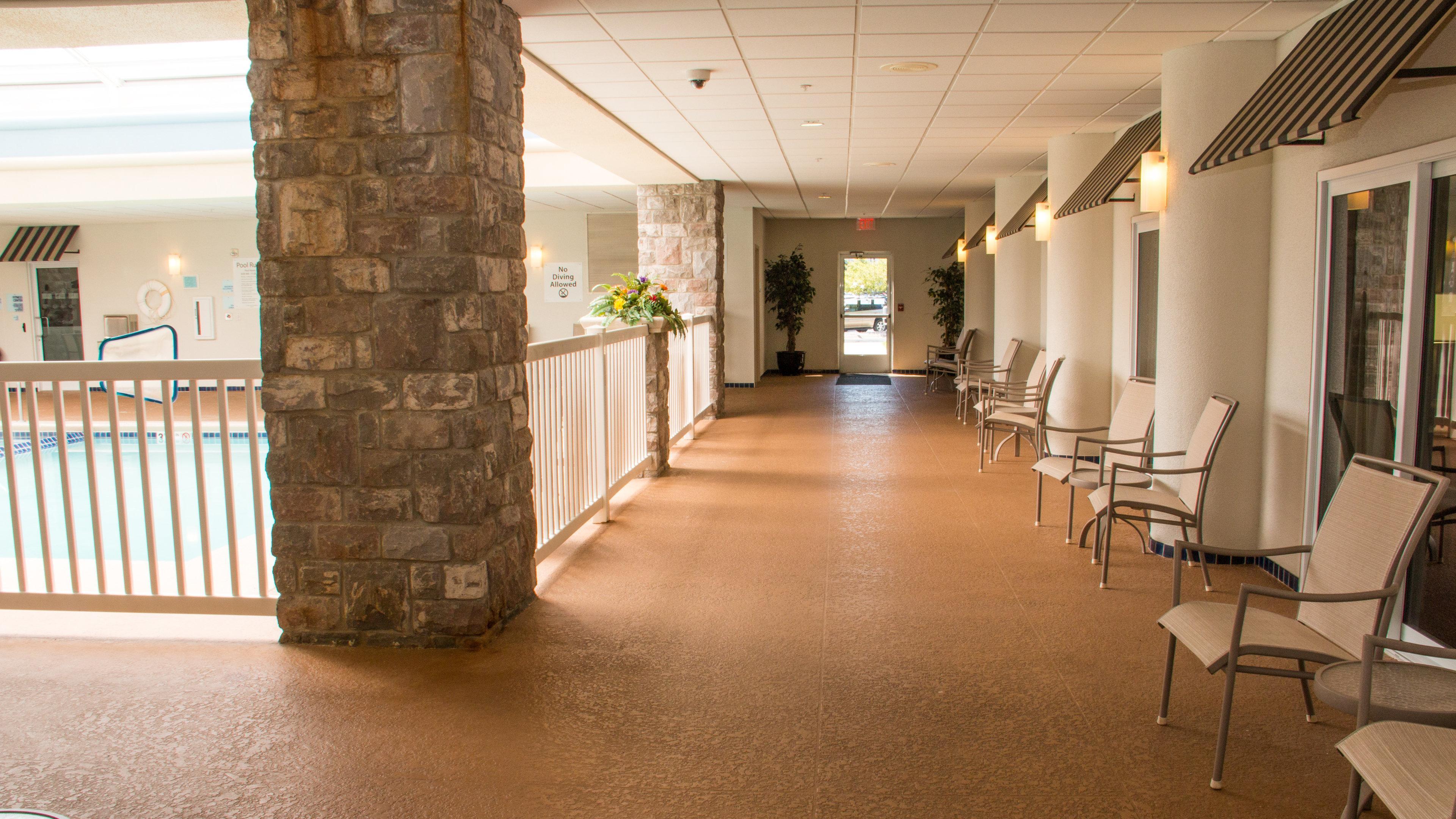 Holiday Inn Express Hotel & Suites Saginaw By Ihg Exterior photo
